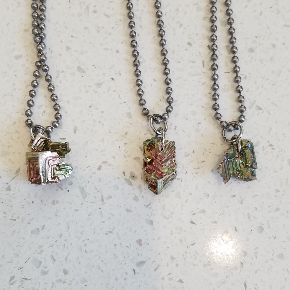 87RWD || Bismuth necklace